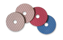 Dry polishing pad